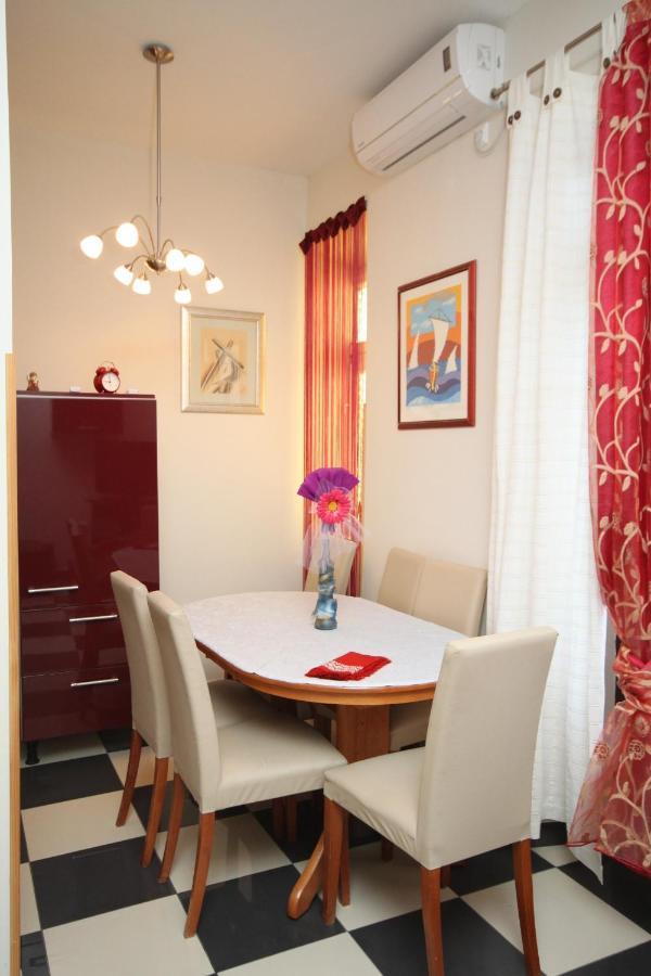 Apartments By The Sea Podgora, Makarska - 6713 Zewnętrze zdjęcie